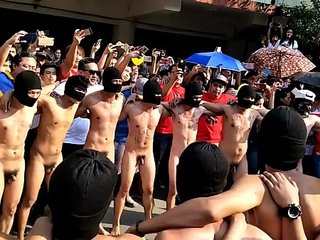 Naked men at Pylon Run 2018 https://nakedguyz.blogspot.com